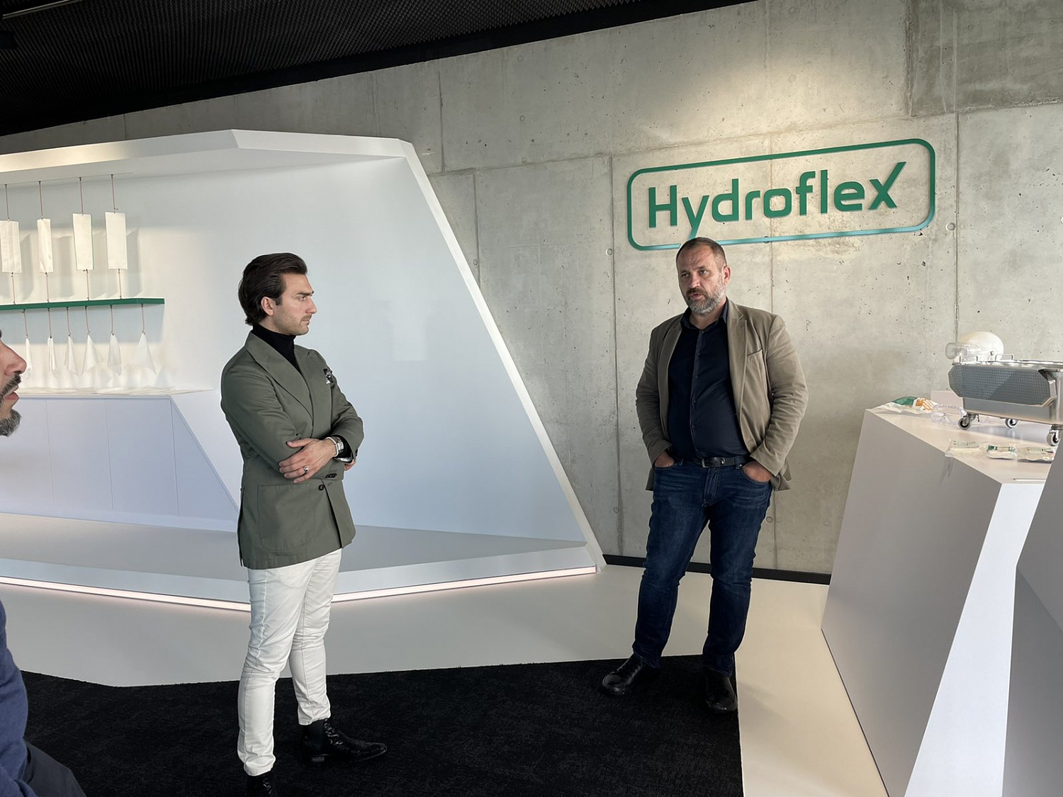 Презентация новой линейки BlackLine бренда Hydroflex